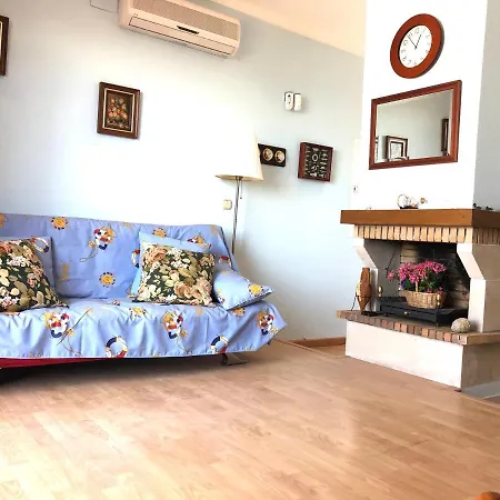 Nautica 10: Seaside Terrace With Ac Near Port And Beach *